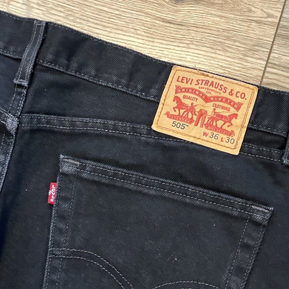 Men's Levis 505 Regular Fit Denim Jeans SZ 36x30 Black Cotton Modern Red Tab - Picture 7 of 12